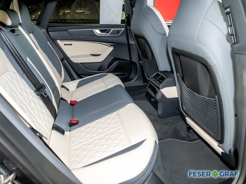 Audi A7 2025