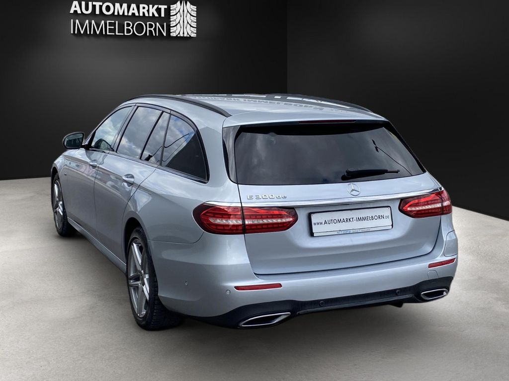 Mercedes-Benz E 300 2021