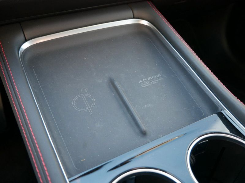 XPENG P7 2024