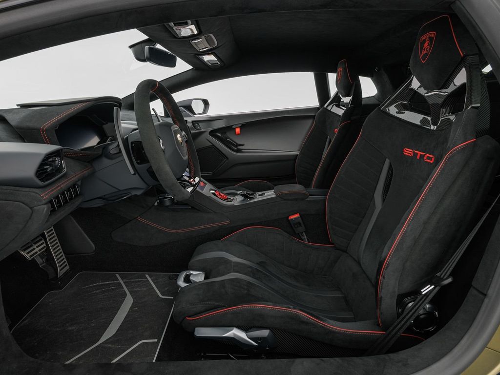 Lamborghini Huracán 2023