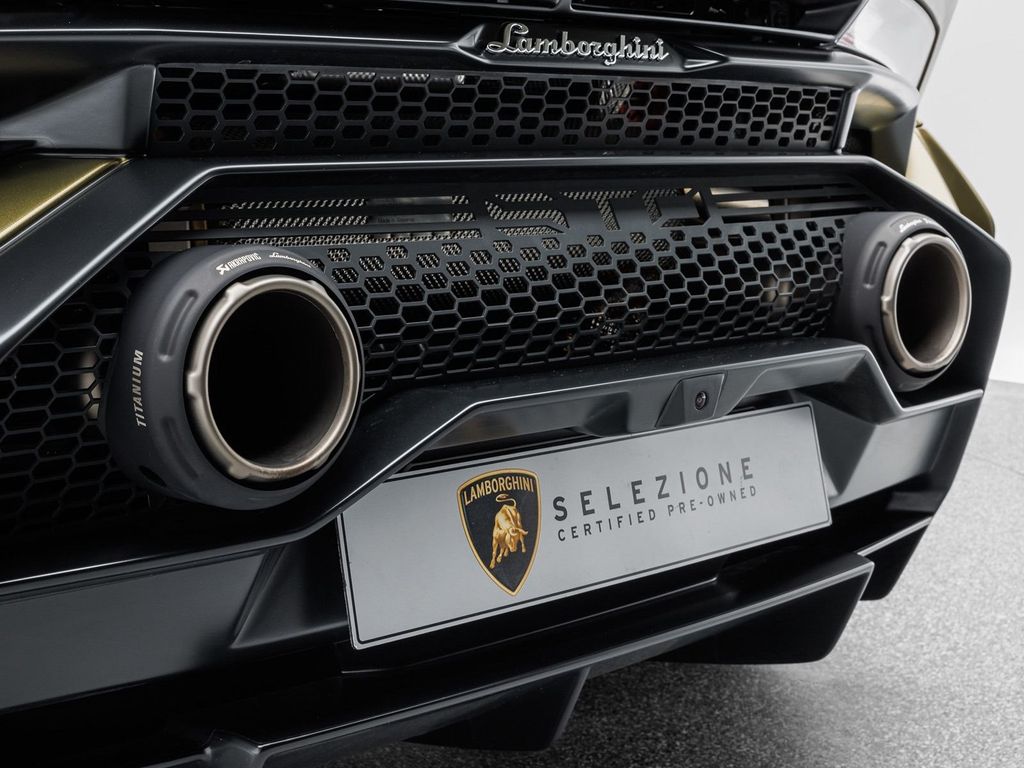 Lamborghini Huracán 2023