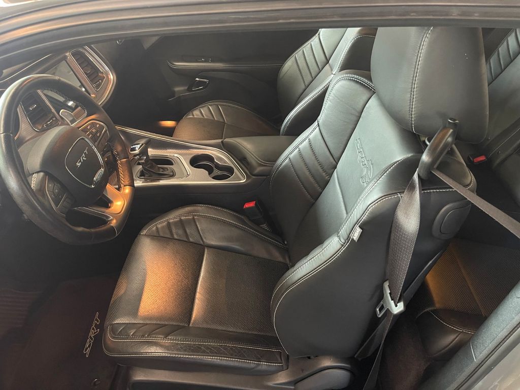 Dodge Challenger 2017