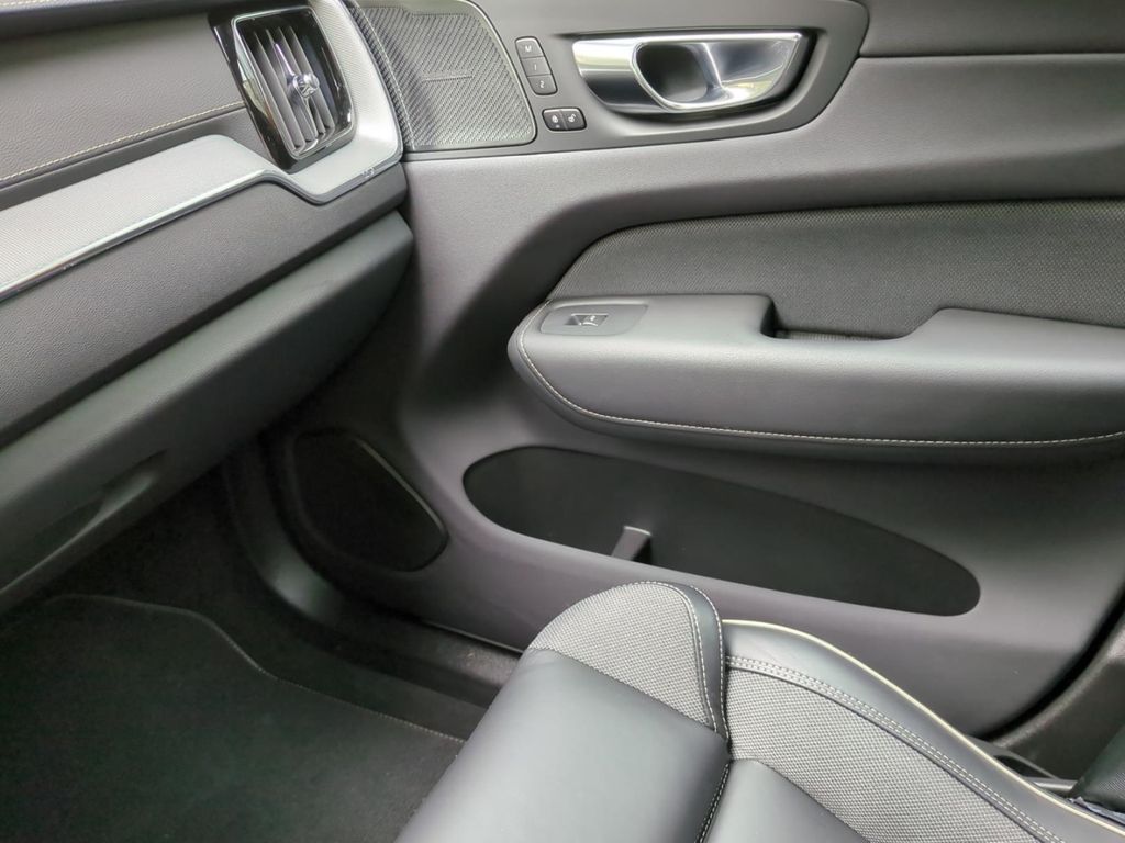 Volvo XC60 2021