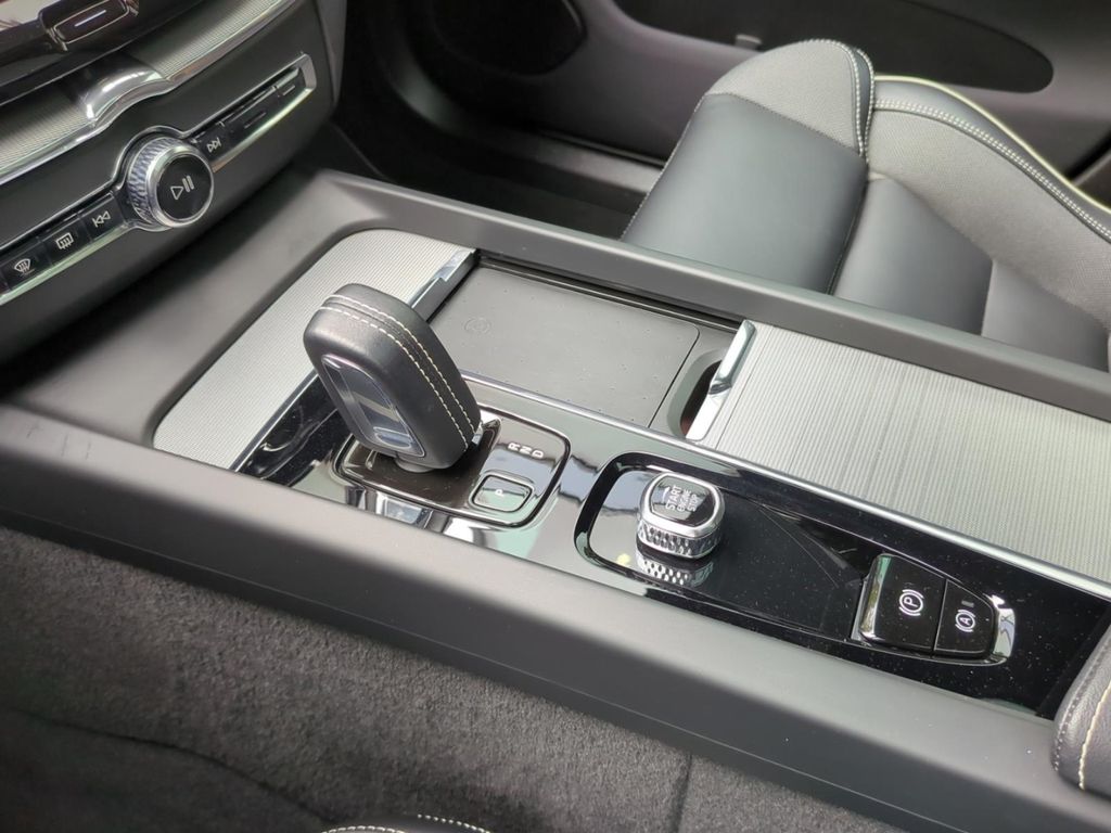 Volvo XC60 2021