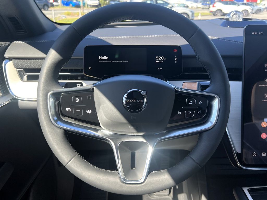 Volvo EX90 2025