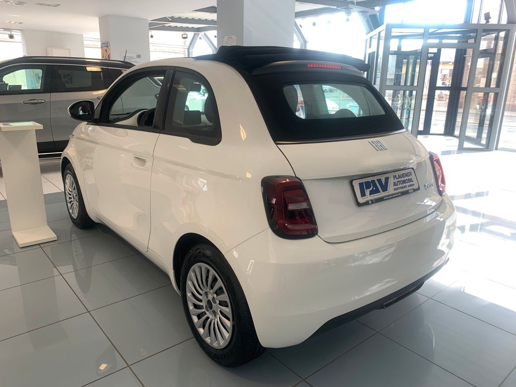 Fiat 500e 2023
