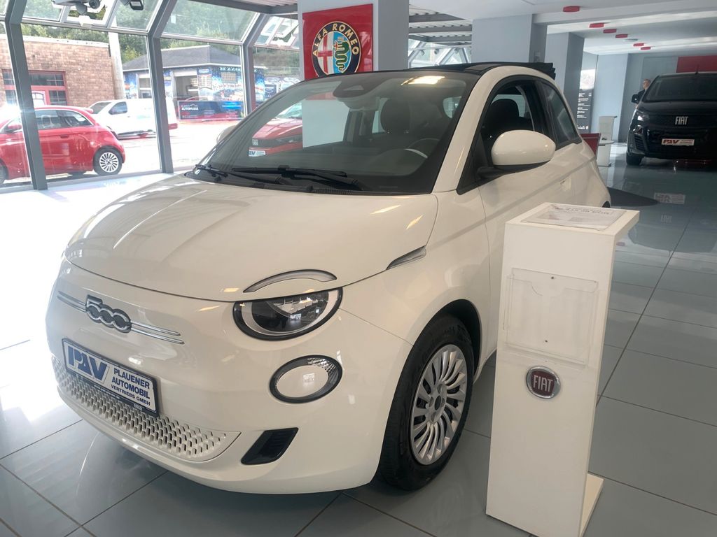 Fiat 500e 2023
