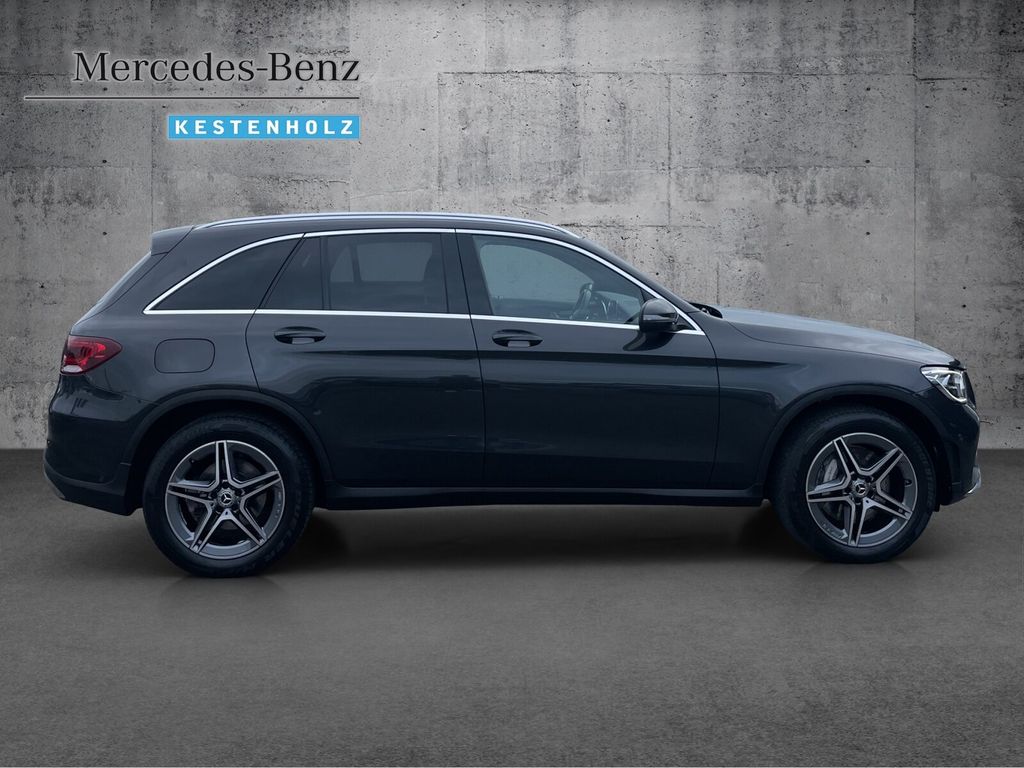 Mercedes-Benz GLC 300 2022