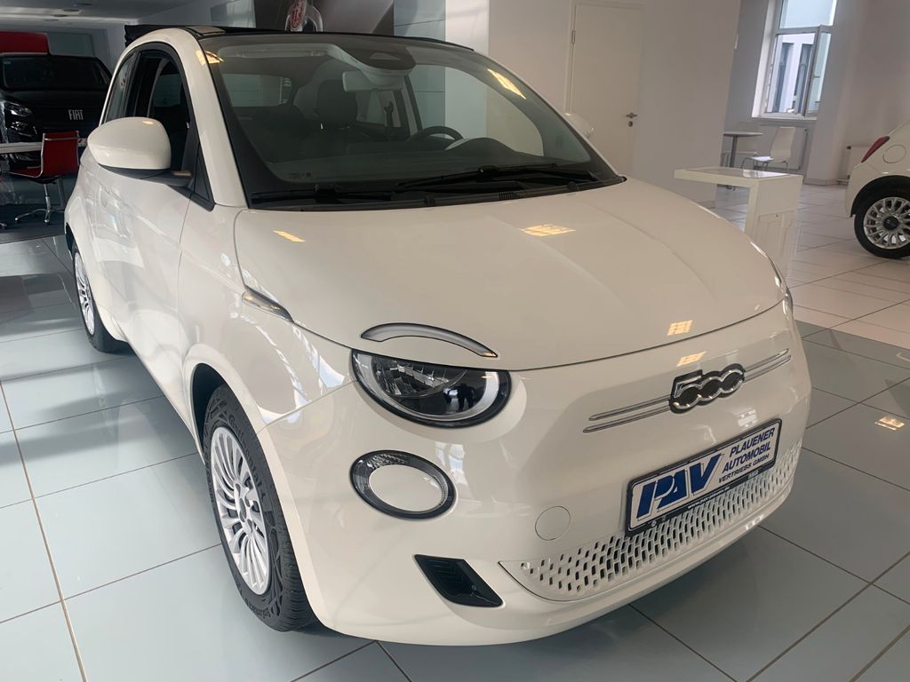 Fiat 500e 2023