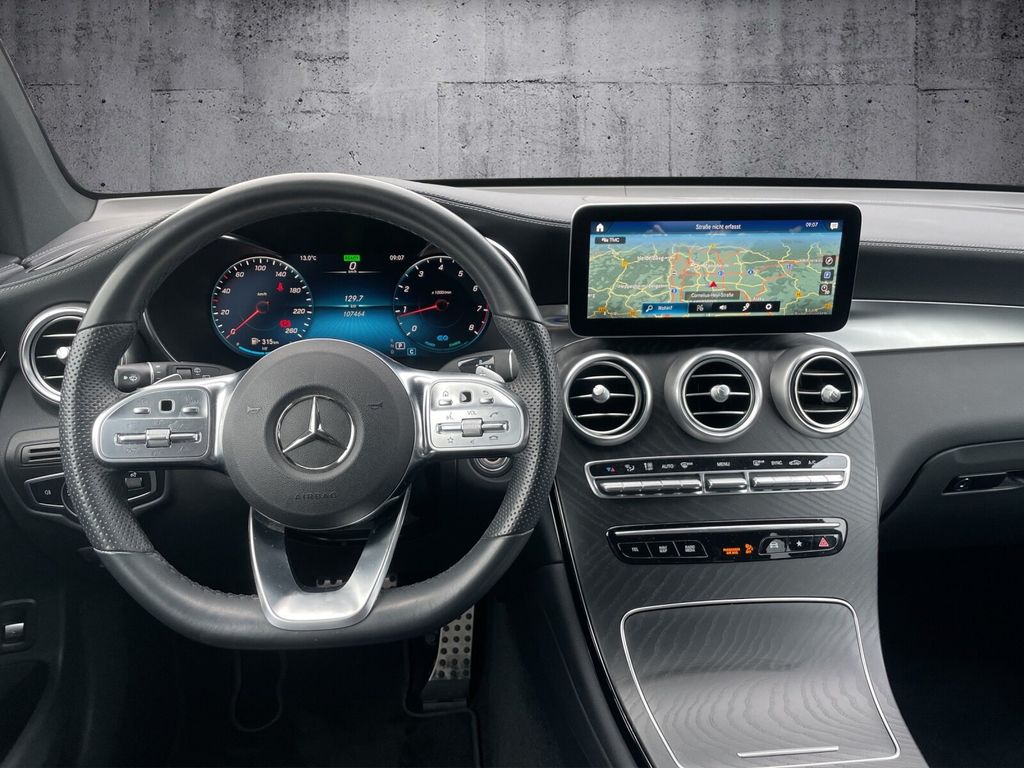 Mercedes-Benz GLC 300 2022