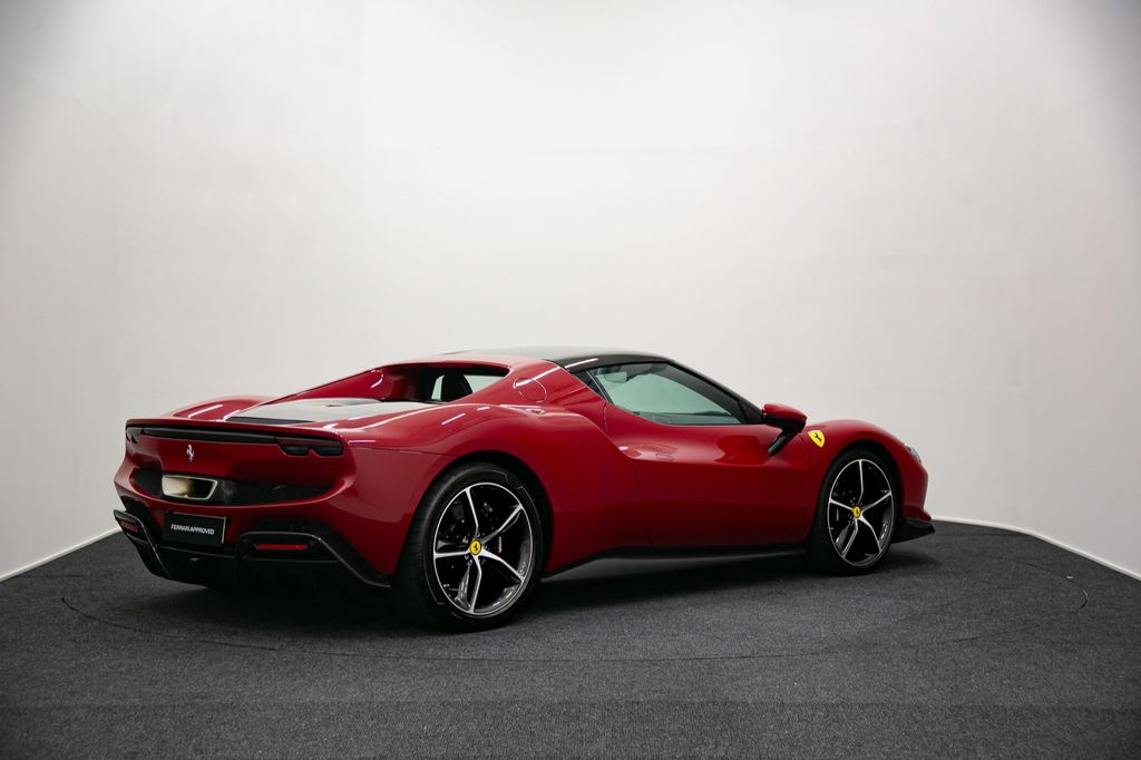 Ferrari 296 GTB 2022