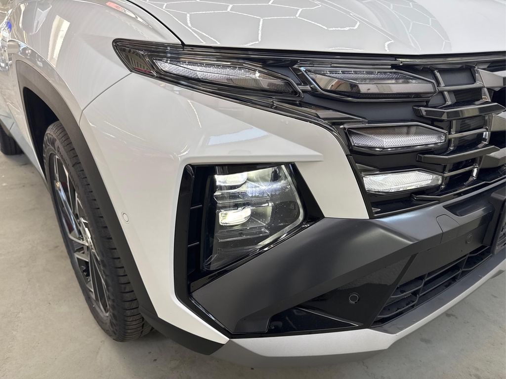Hyundai TUCSON 2025