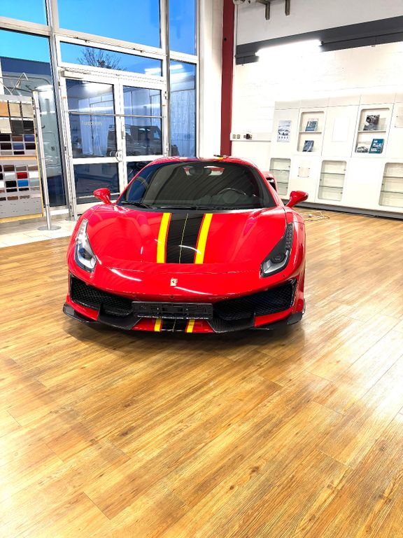 Ferrari 488 Pista 2020