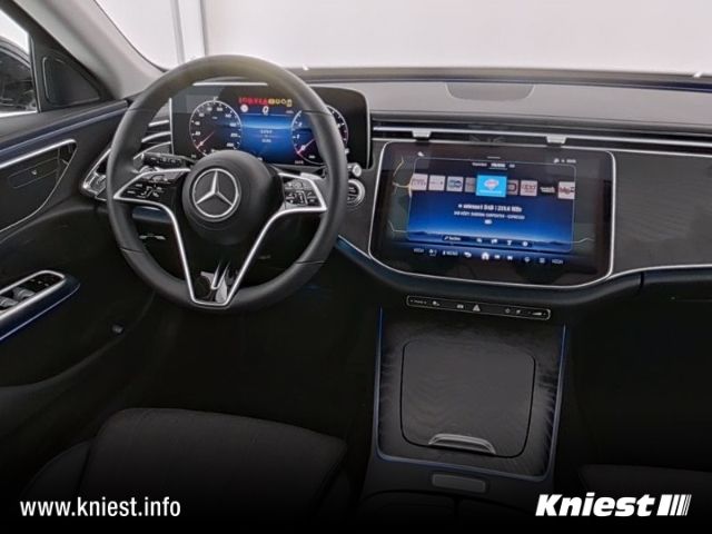 Mercedes-Benz E 200 2023