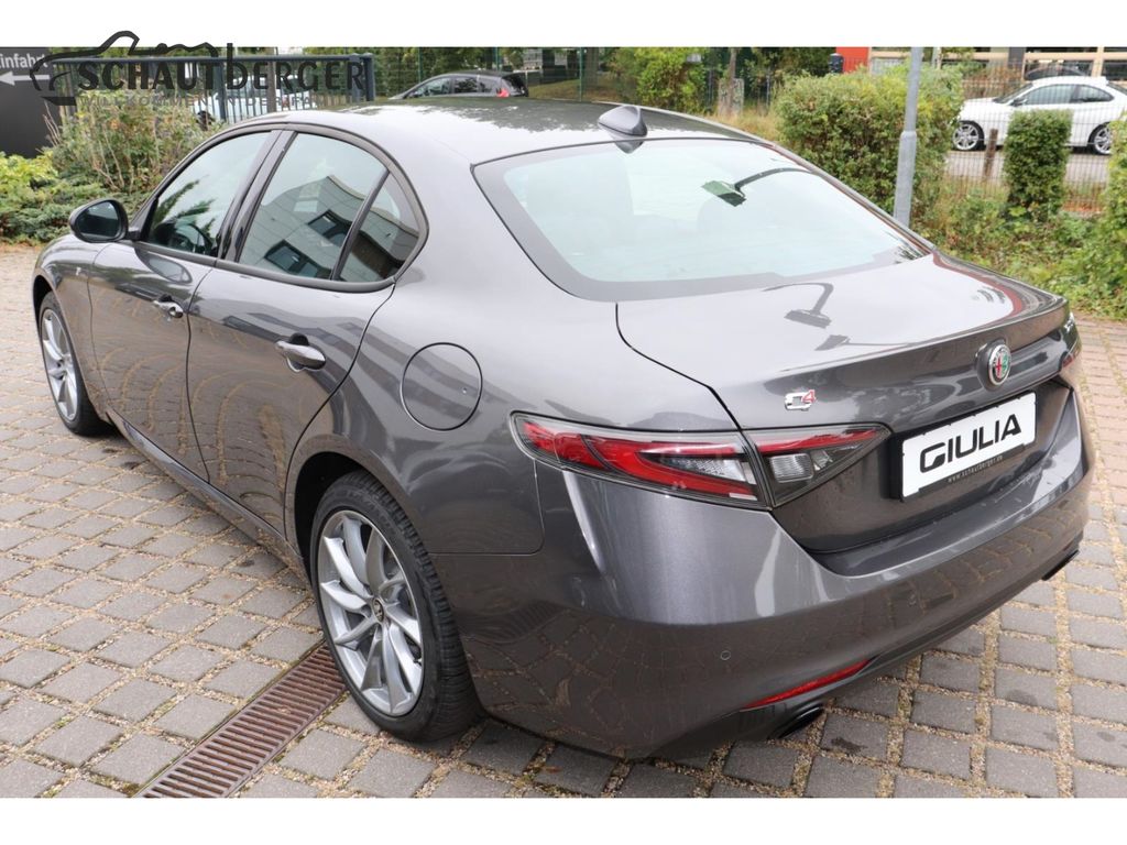 Alfa Romeo Giulia 2023