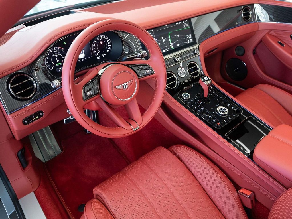 Bentley Continental GTC 2025