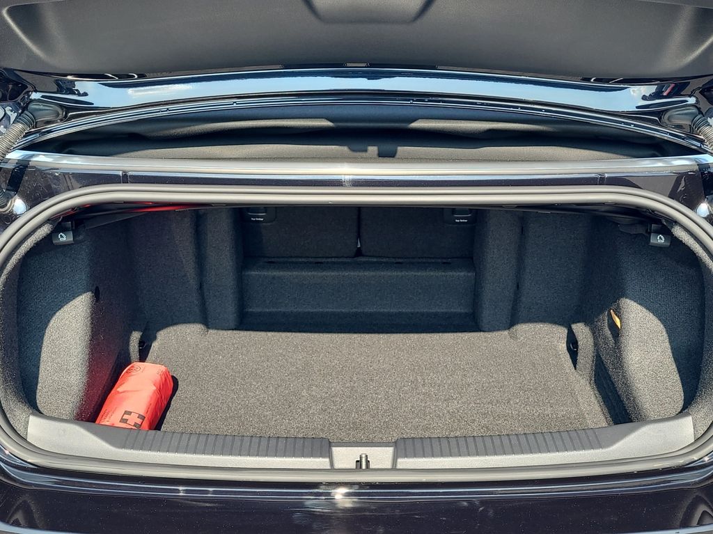 Volkswagen T-Roc 2024