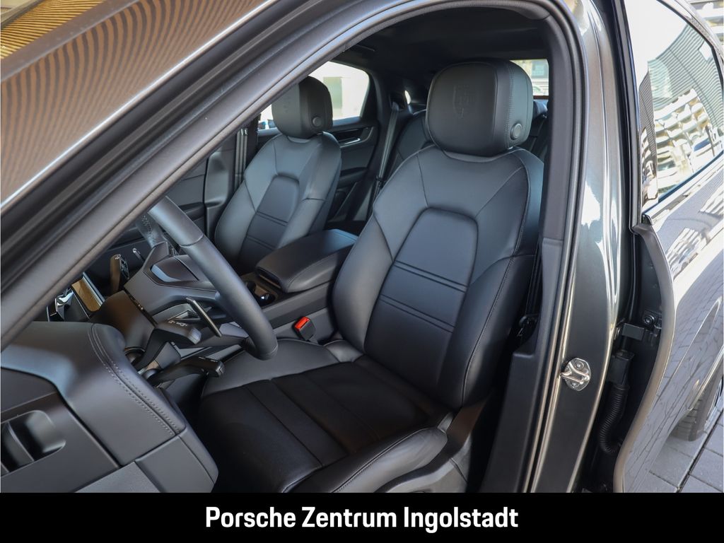 Porsche Cayenne 2025