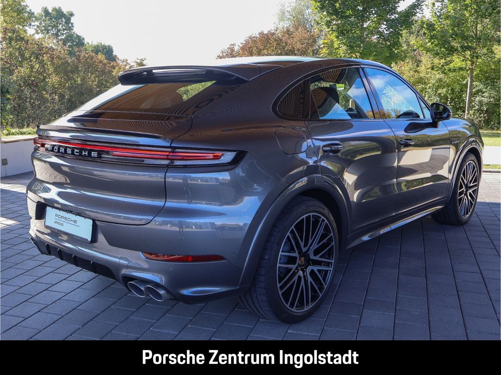 Porsche Cayenne 2025