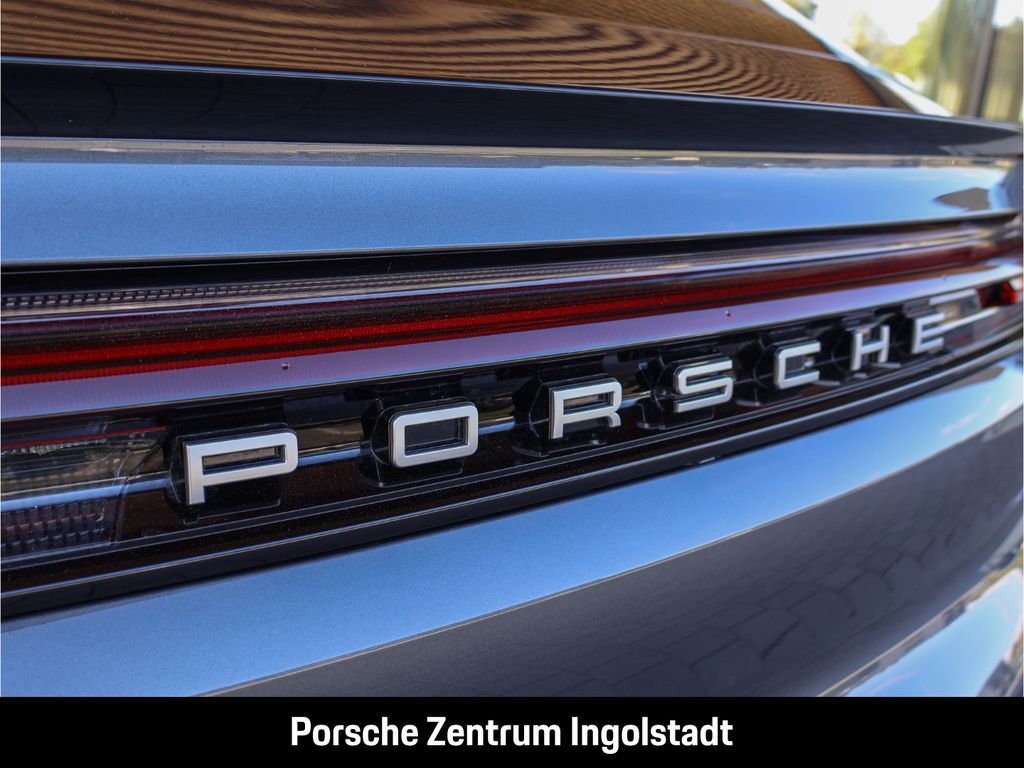 Porsche Cayenne 2025