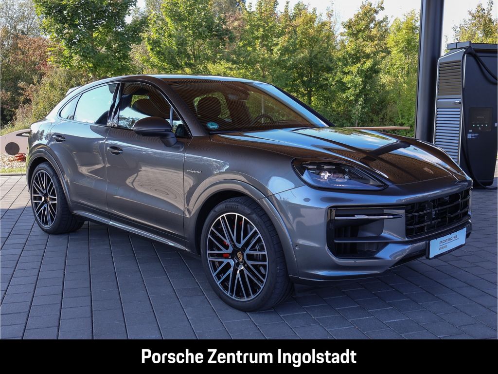 Porsche Cayenne 2025