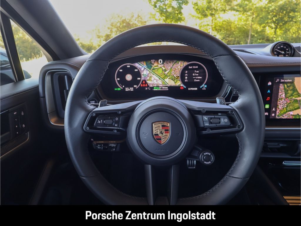 Porsche Cayenne 2025