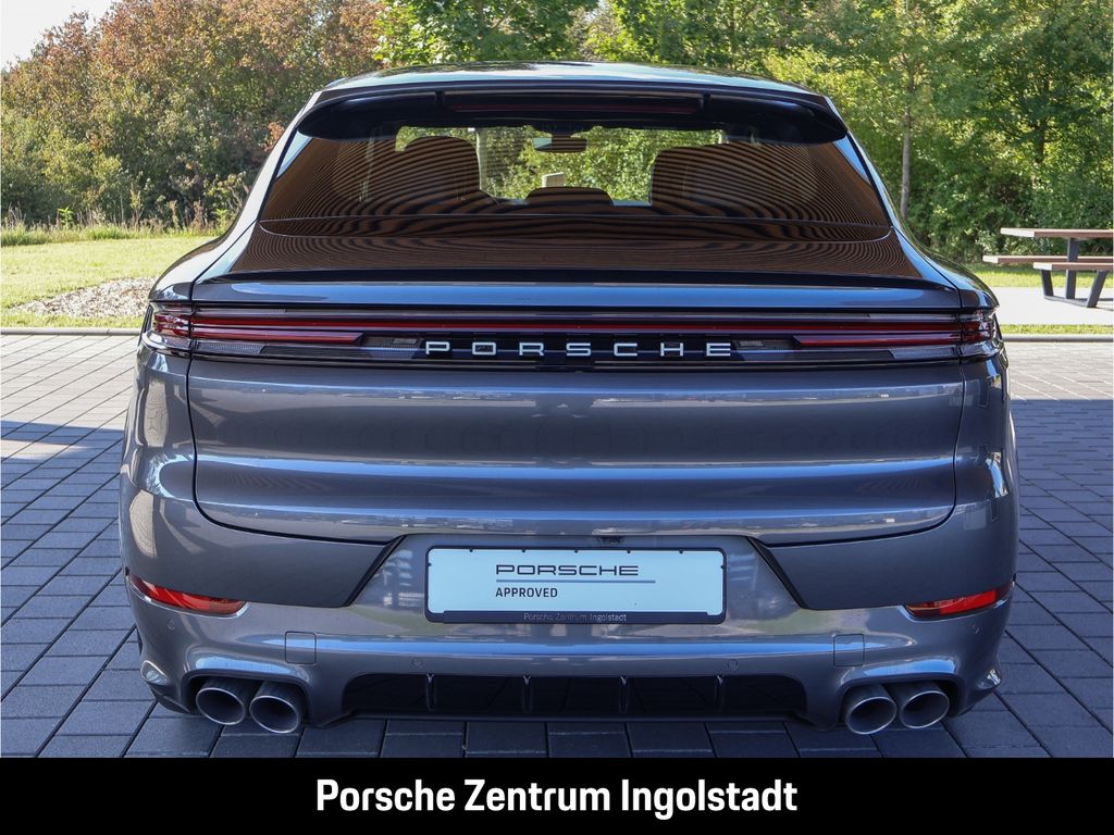 Porsche Cayenne 2025
