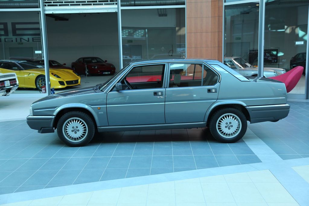 Alfa Romeo 90 1986