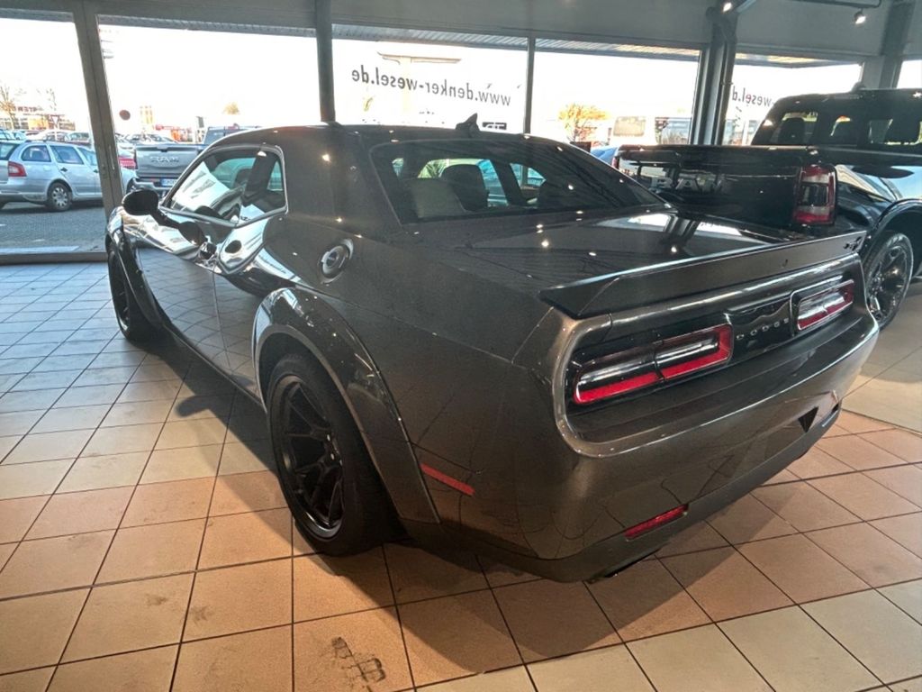 Dodge Challenger 2025