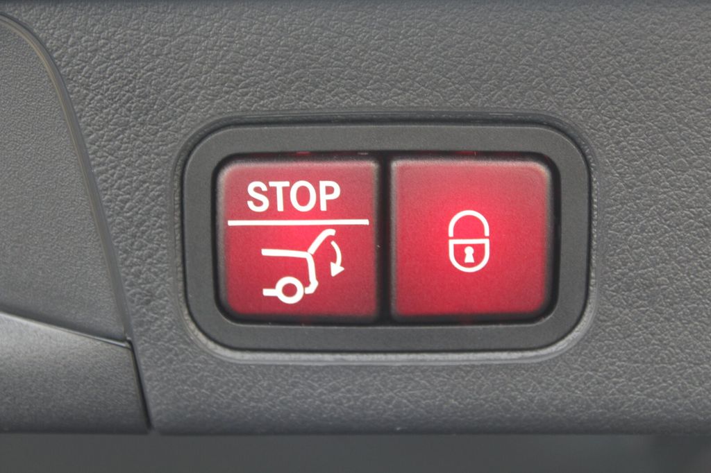 Mercedes-Benz B 250 2023