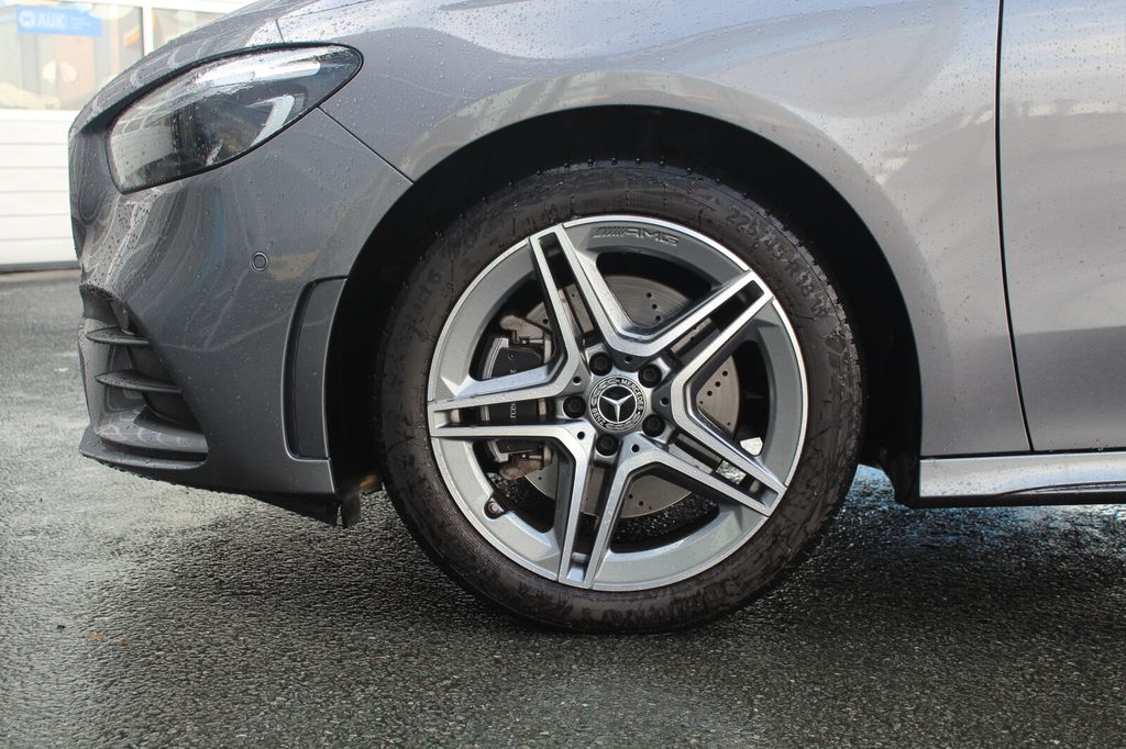 Mercedes-Benz B 250 2023