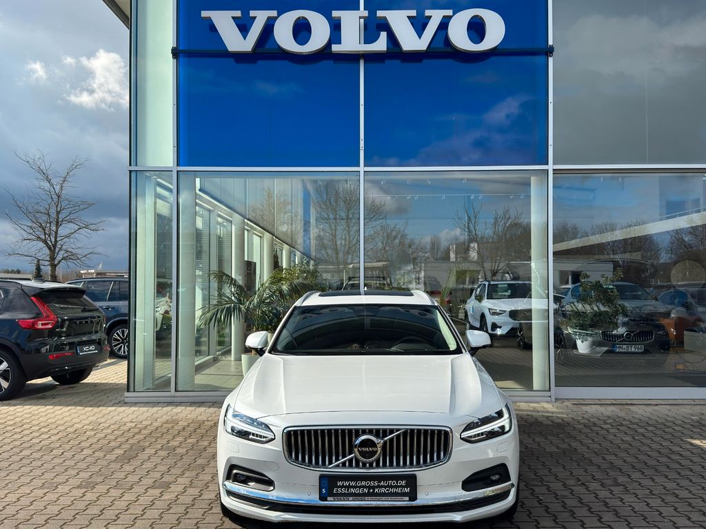 Volvo V90 2024