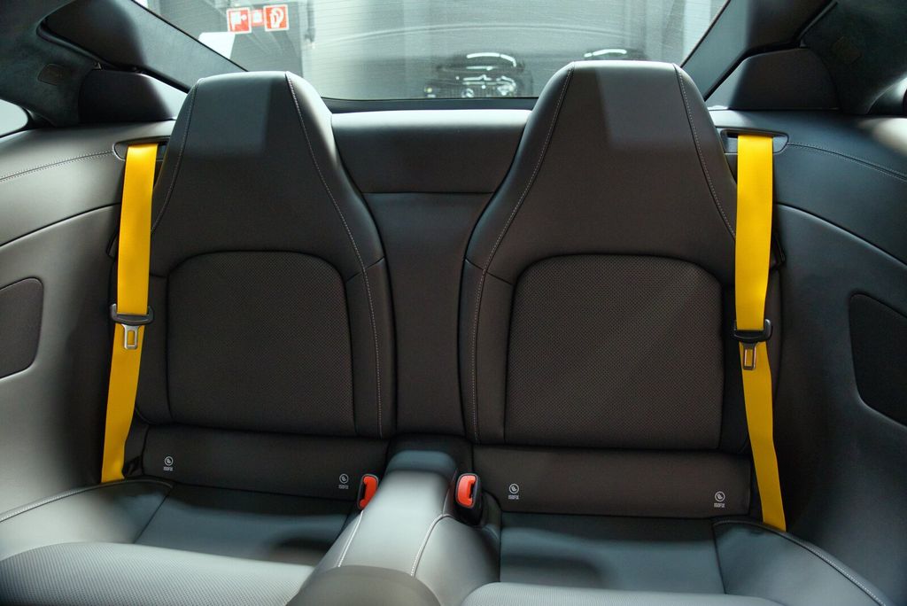 Mercedes-Benz AMG GT 2025