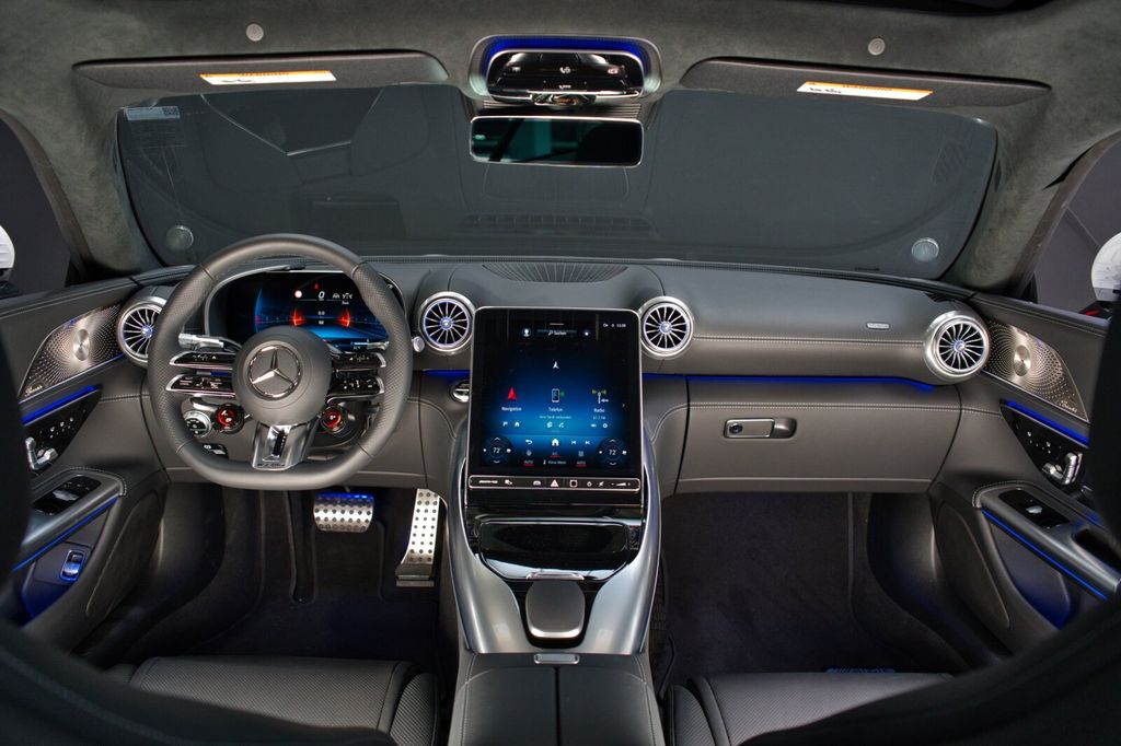 Mercedes-Benz AMG GT 2025