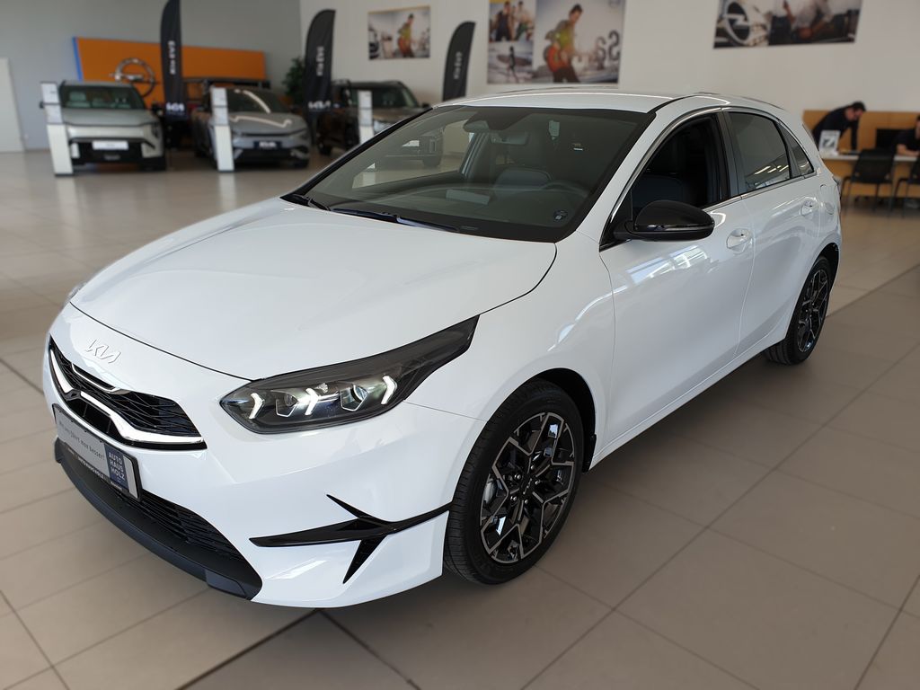 Kia cee'd / Ceed 2025