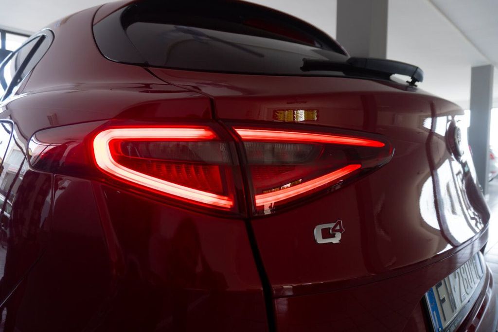 Alfa Romeo Stelvio 2019