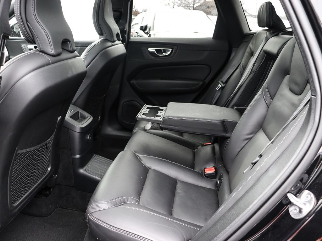 Volvo XC60 2024