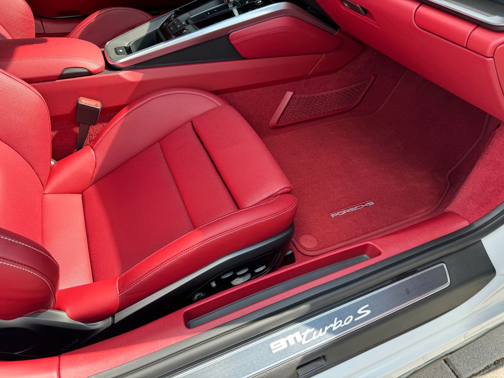 Porsche 992 2022
