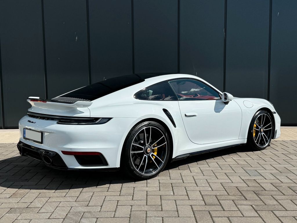 Porsche 992 2022