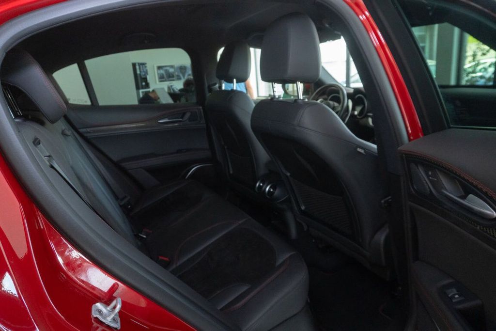 Alfa Romeo Stelvio 2019