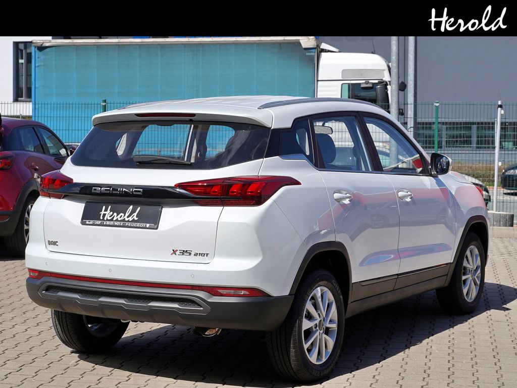 BAIC Senova X35