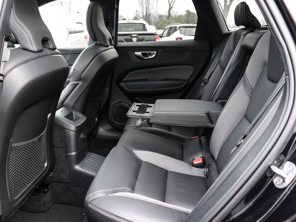 Volvo XC60 2024