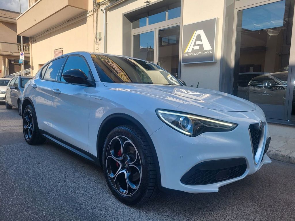 Alfa Romeo Stelvio 2021