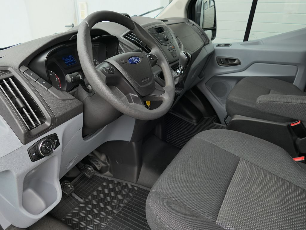 Ford Transit 2016