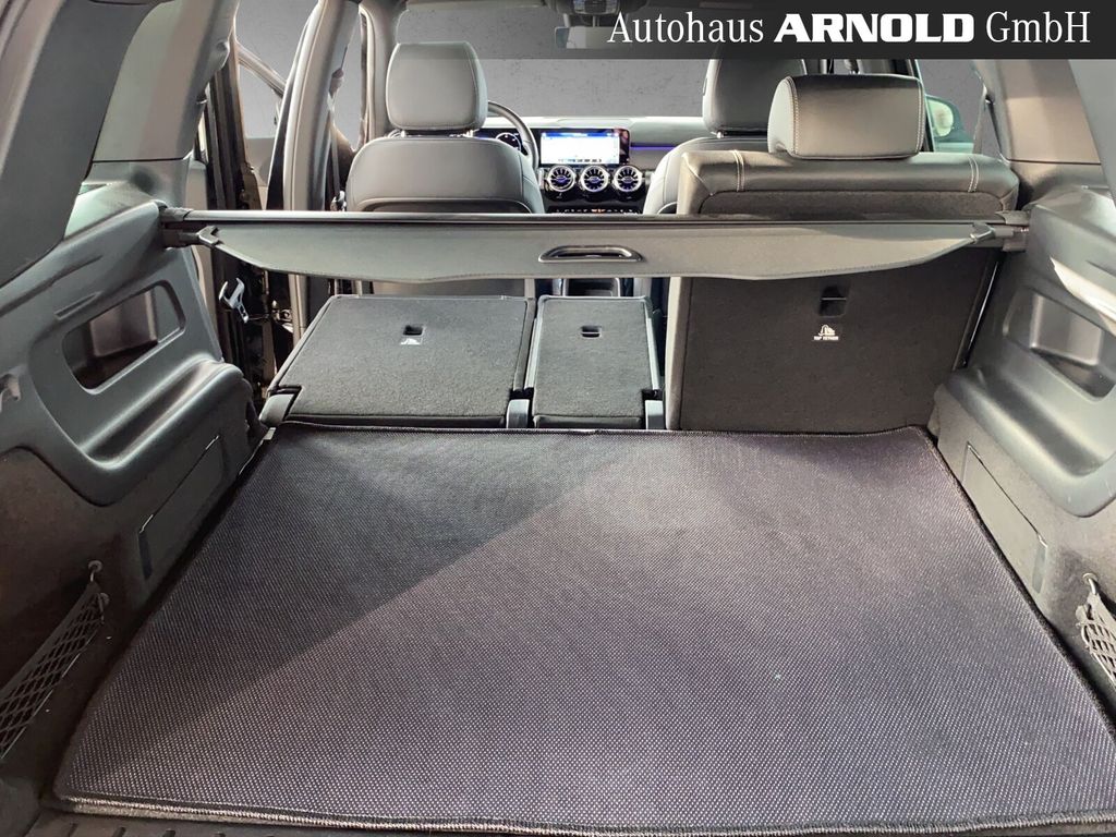 Mercedes-Benz EQB 2022