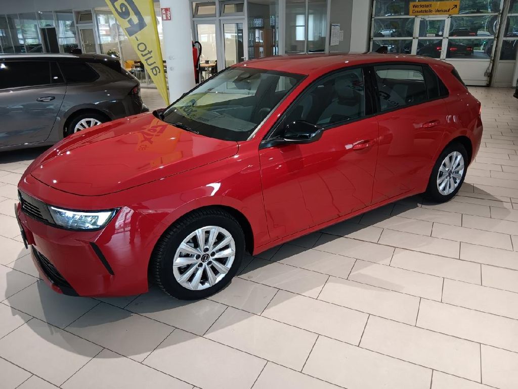Opel Astra 2023