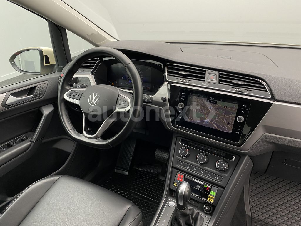 Volkswagen Touran 2023