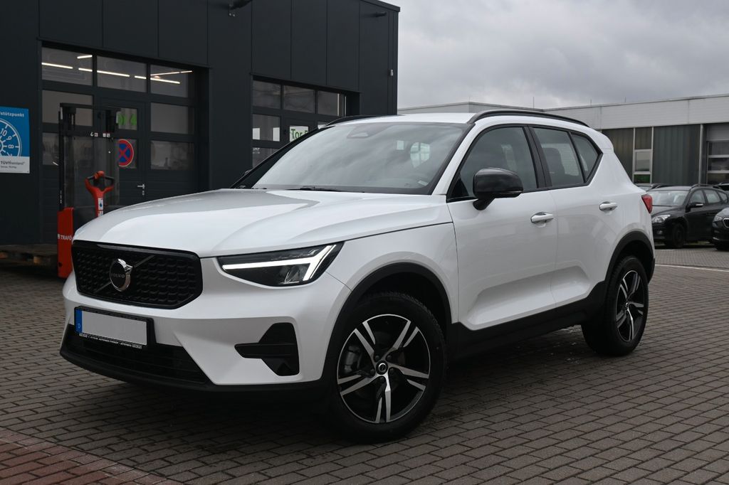 Volvo XC40 2024