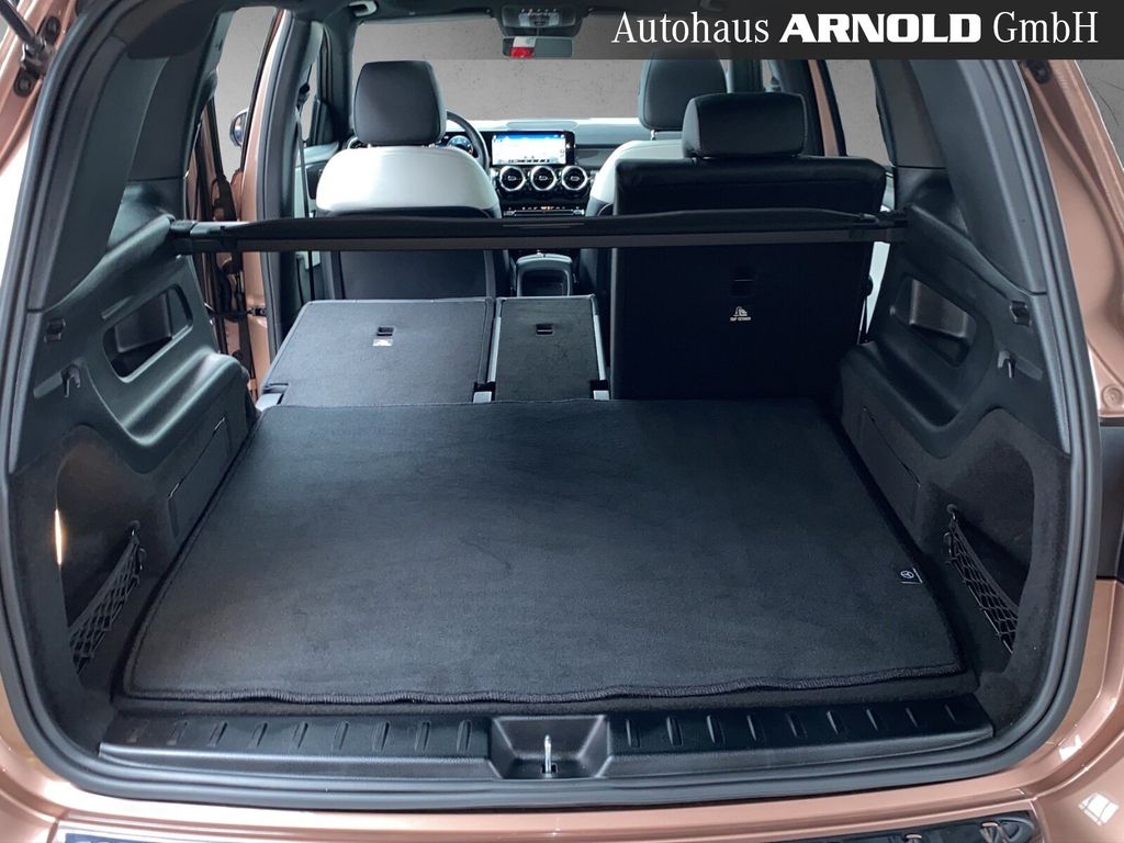 Mercedes-Benz GLB 250 2021