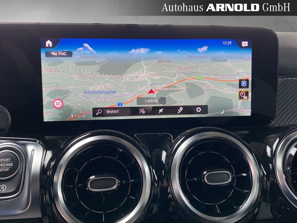 Mercedes-Benz GLB 250 2021